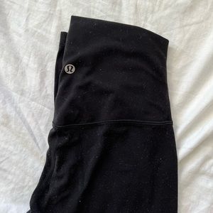 Black Lulu align leggings!